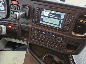 Scania P250 4X2 / FRIGOBLOCK / LBW